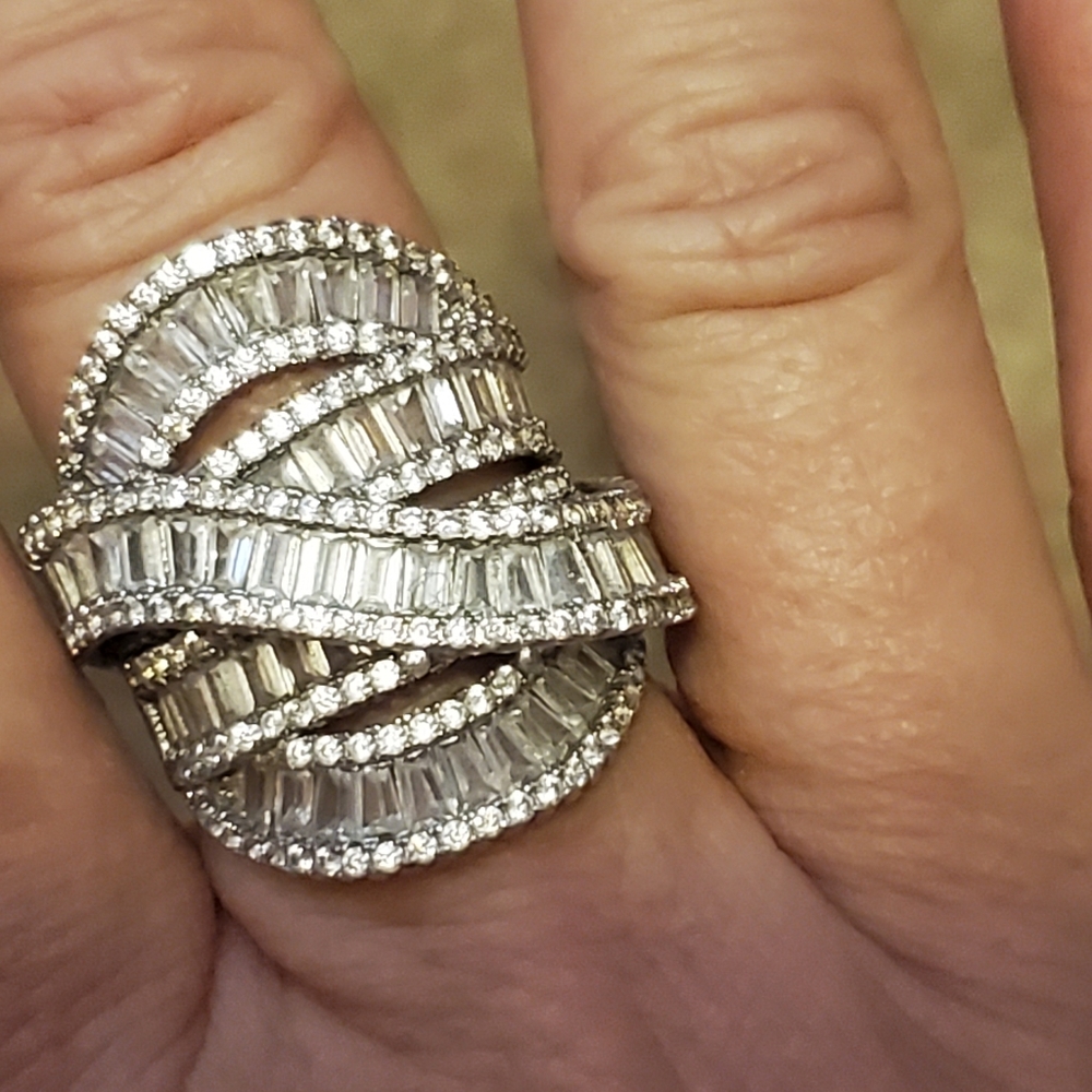 Crystal ring